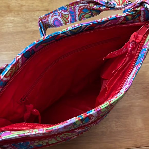 Vera Bradley Triple Zip Hipster Crossbody Shoulder Bag Paisley in Paradise - Picture 5 of 7